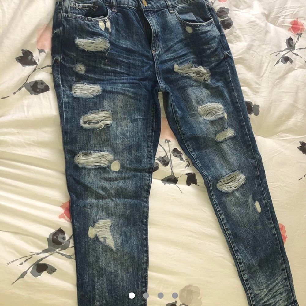 Ripped Boyfriend Jeans 👖 From Garage